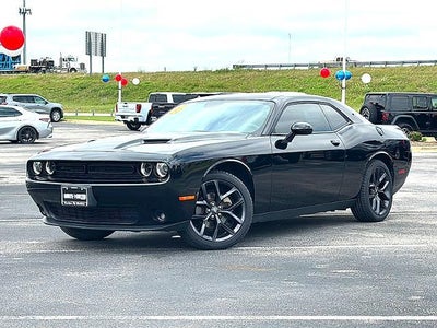2023 Dodge Challenger SXT RWD