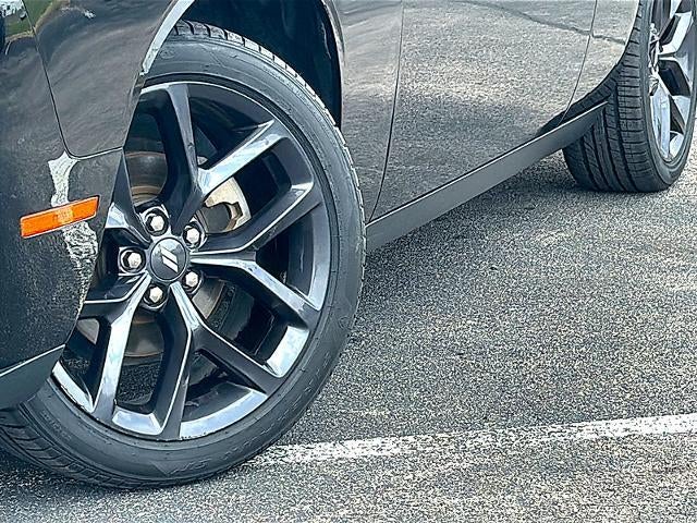 2023 Dodge Challenger SXT RWD