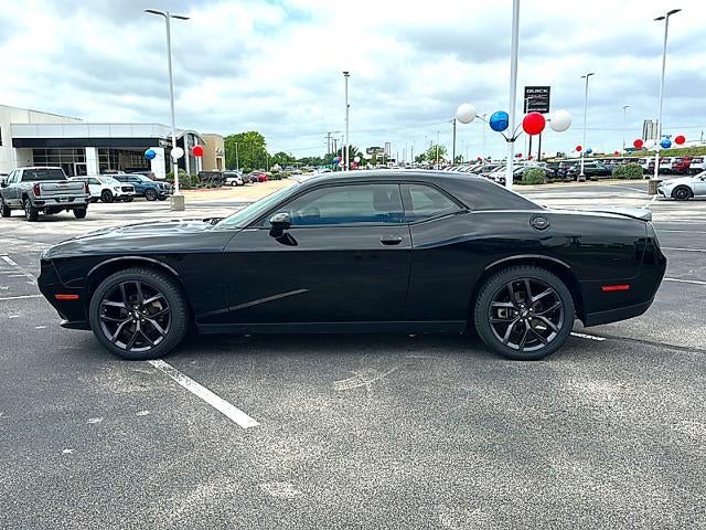 2023 Dodge Challenger SXT RWD