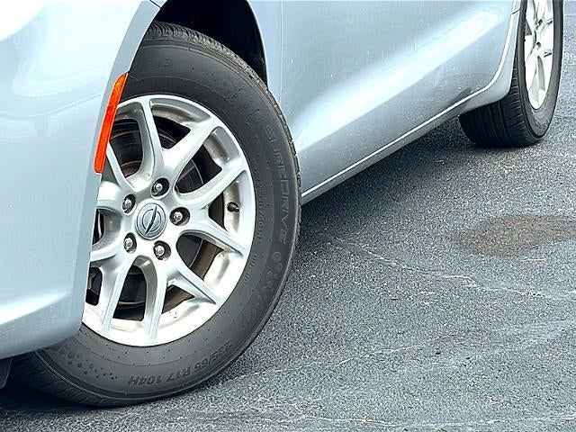 2023 Chrysler Pacifica Touring L FWD