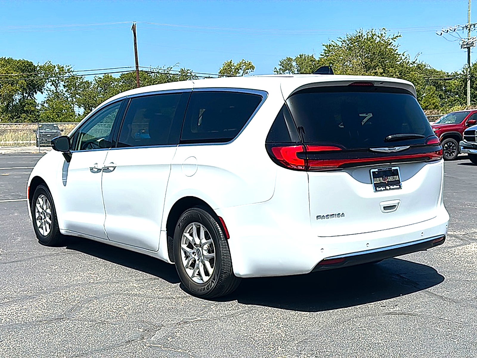 2024 Chrysler Pacifica Touring L