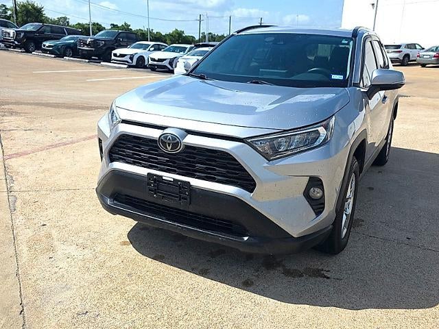 2020 Toyota RAV4 XLE FWD (GS)