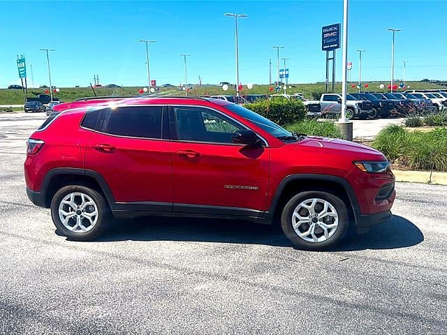 2025 Jeep Compass Latitude 4x4