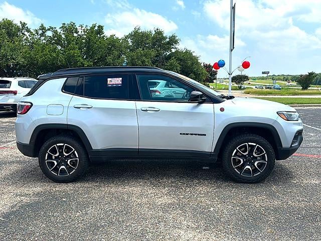 2025 Jeep Compass Trailhawk 4x4