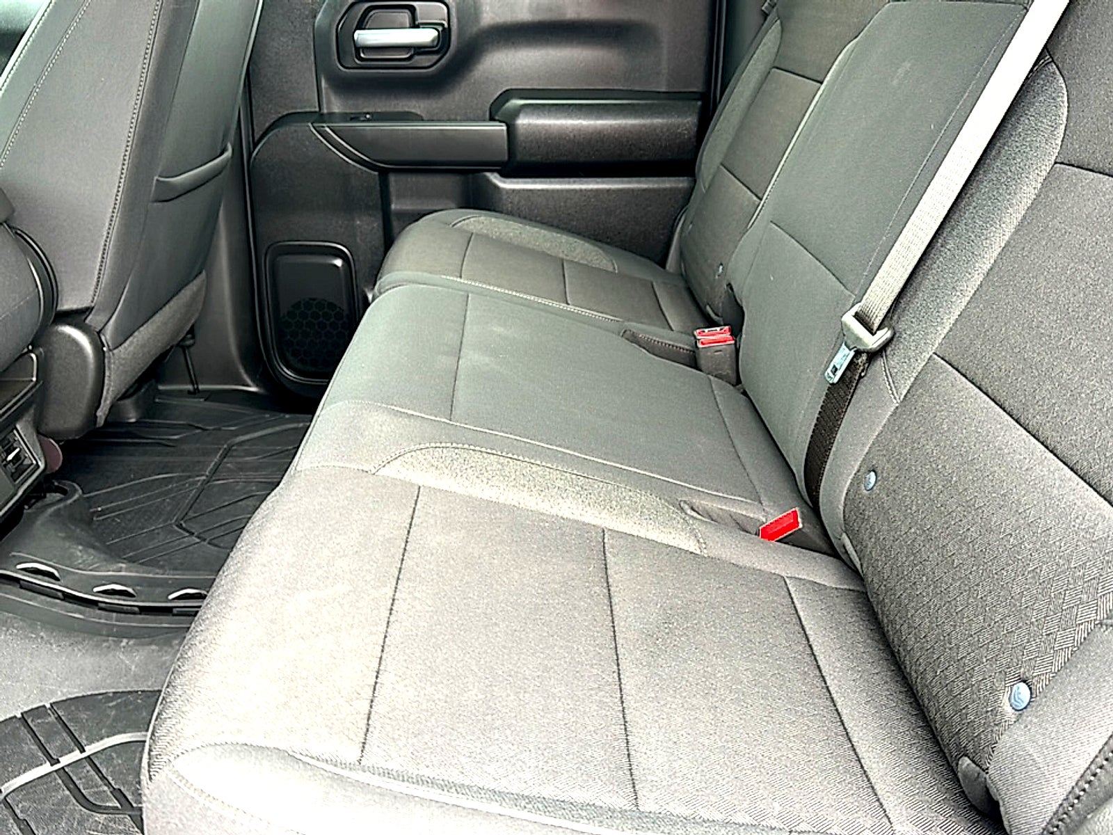2026 Chevrolet Silverado 1500 4WD Crew Cab Standard Bed Custom