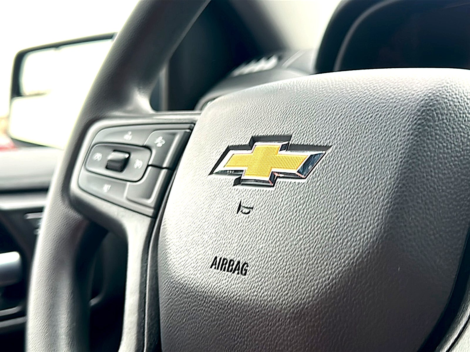2026 Chevrolet Silverado 1500 4WD Crew Cab Standard Bed Custom