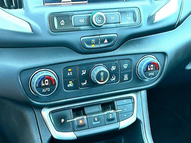 2024 GMC Terrain FWD 4dr SLE