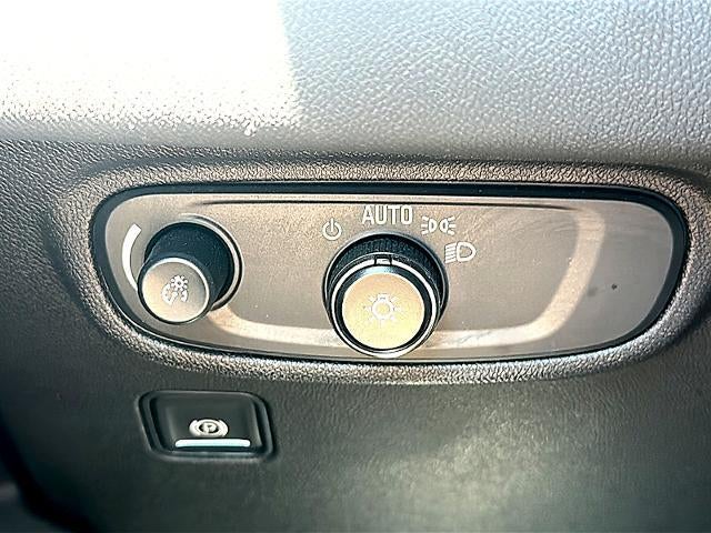 2024 GMC Terrain FWD 4dr SLE