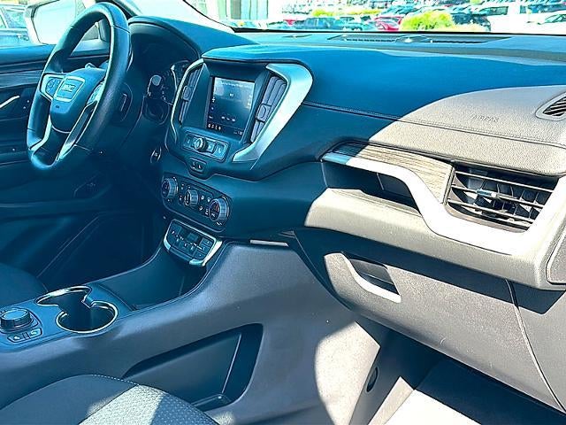 2024 GMC Terrain FWD 4dr SLE