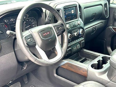 2021 GMC Sierra 1500 Crew Cab Short Box 2-Wheel Drive SLT