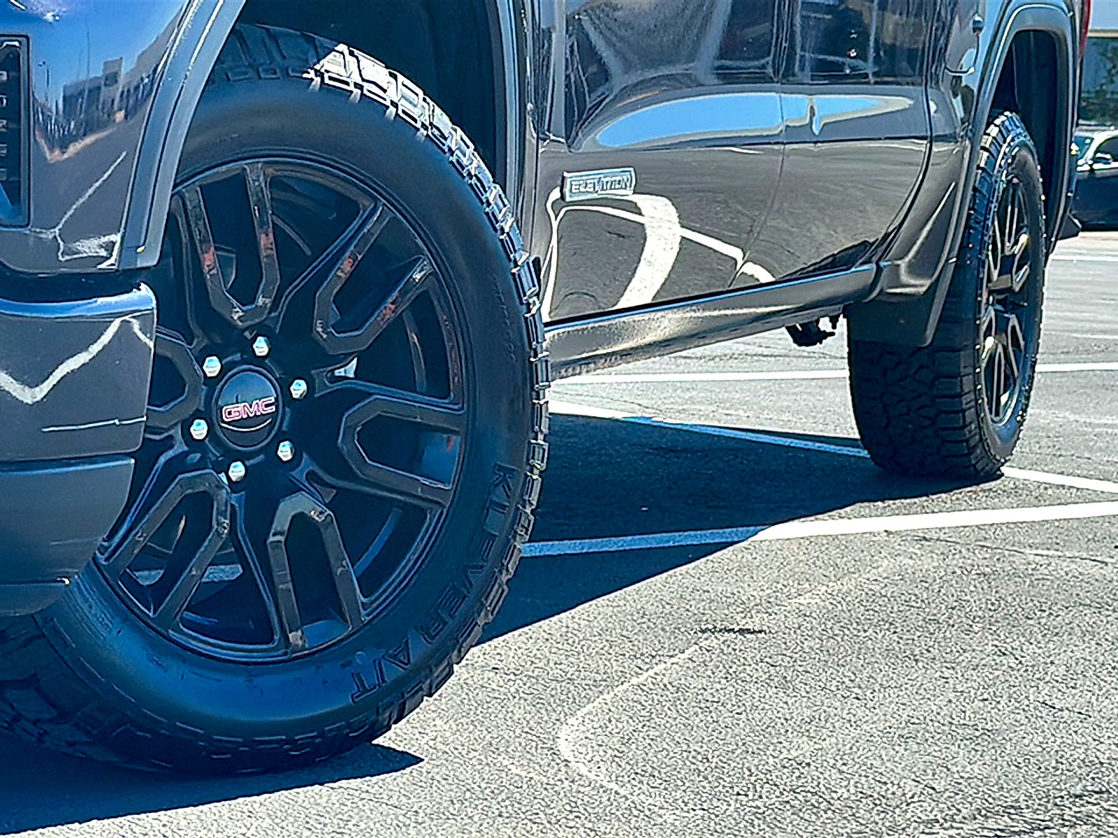 2022 GMC Sierra 1500 2WD Crew Cab Short Box Elevation