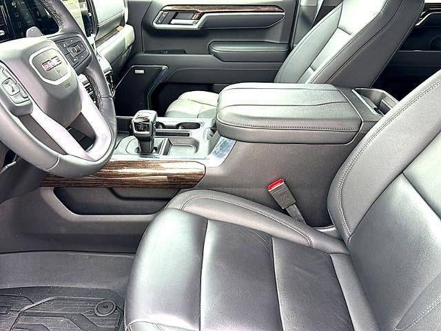 2025 GMC Sierra 1500 Crew Cab Short Box 4-Wheel Drive Elevation 3SB