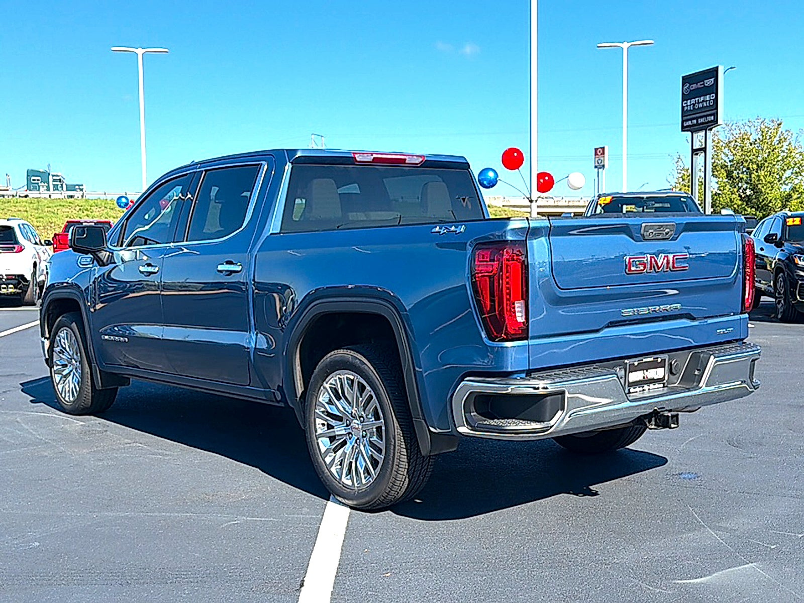 2024 GMC Sierra 1500 4WD Crew Cab Short Box SLT