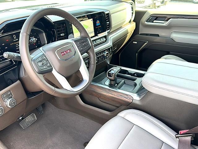 2026 GMC Sierra 1500 Crew Cab Short Box 4-Wheel Drive SLT