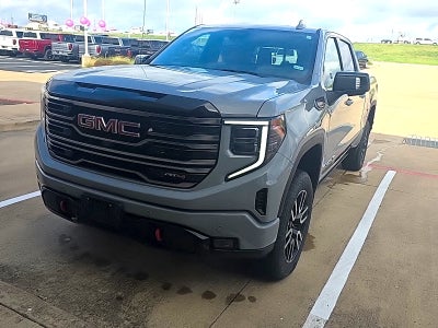 2025 GMC Sierra 1500 4WD Crew Cab Short Box AT4