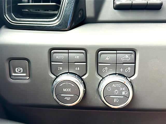 2024 GMC Sierra 1500 Crew Cab Short Box 4-Wheel Drive AT4X
