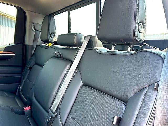 2023 GMC Sierra 1500 Crew Cab Short Box 4-Wheel Drive Denali
