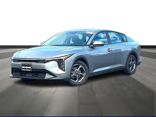 2025 Kia K4 LXS FWD