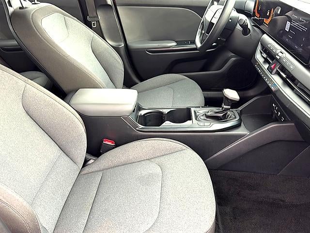 2025 Kia K4 LXS FWD