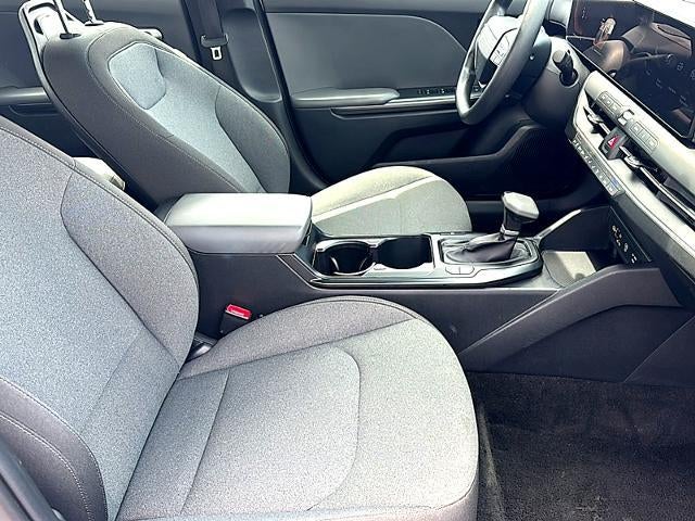 2025 Kia K4 LXS FWD