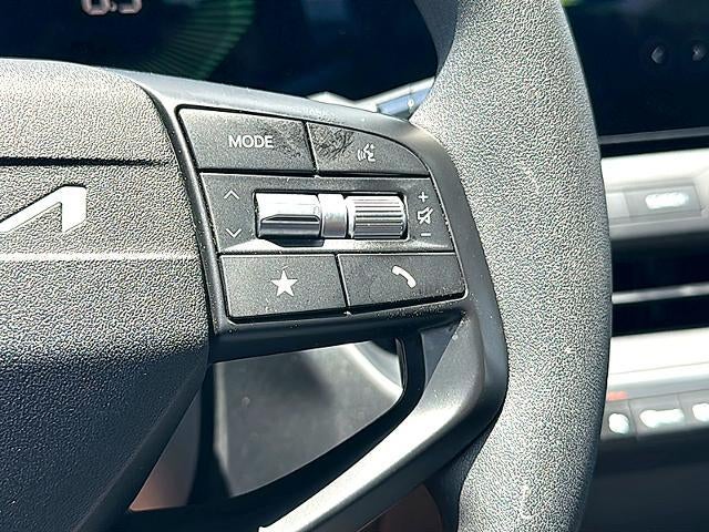 2025 Kia K4 LXS FWD
