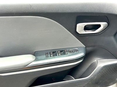 2025 Kia K4 LXS FWD
