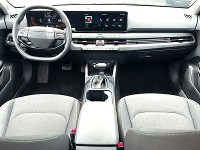 2025 Kia K4 LXS FWD
