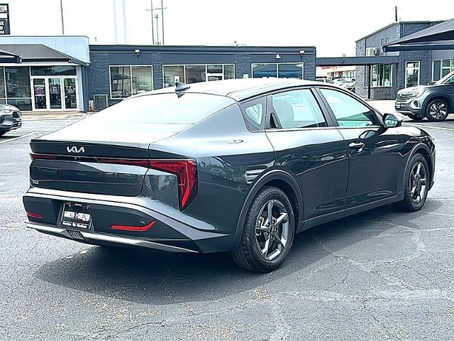 2025 Kia K4 LXS FWD