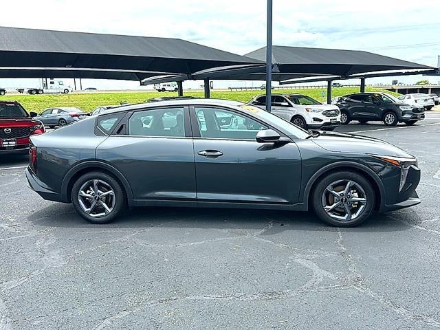 2025 Kia K4 LXS FWD