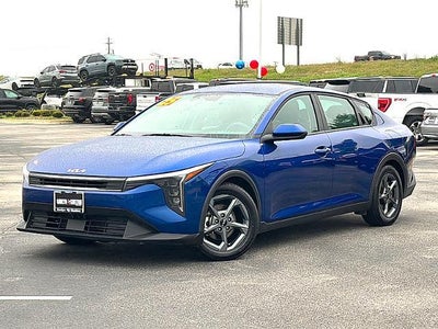 2025 Kia K4 LXS FWD