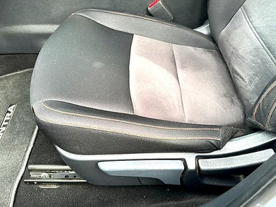 2025 Nissan Sentra SR CVT