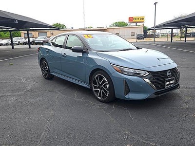 2025 Nissan Sentra SR CVT