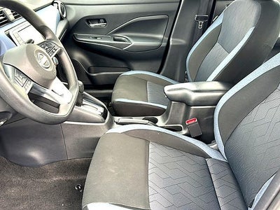 2024 Nissan Versa SV CVT