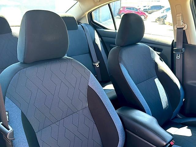 2025 Nissan Versa SV CVT