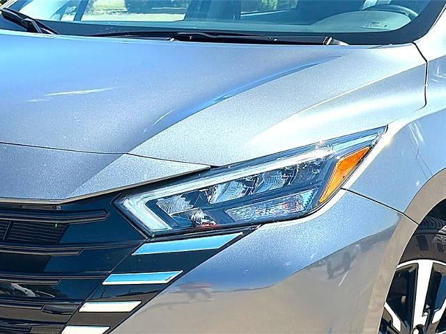 2025 Nissan Versa SV CVT