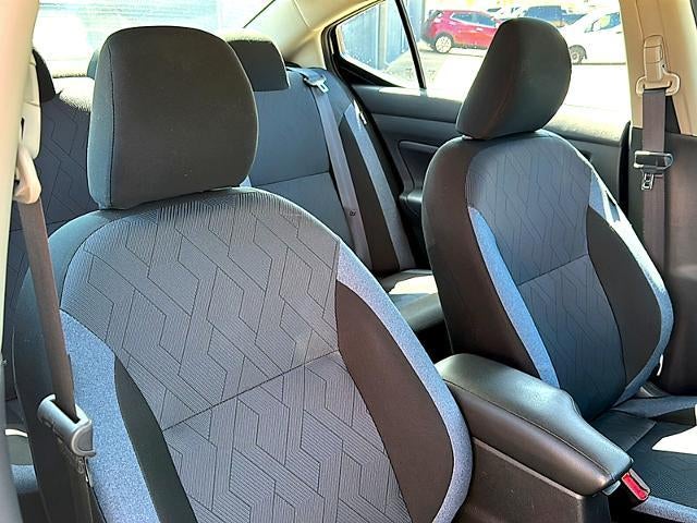 2025 Nissan Versa SV CVT