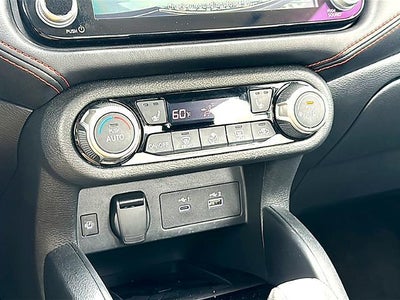 2024 Nissan Versa SR CVT