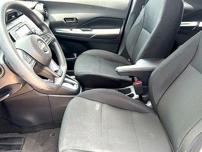 2025 Nissan Kicks Play S FWD