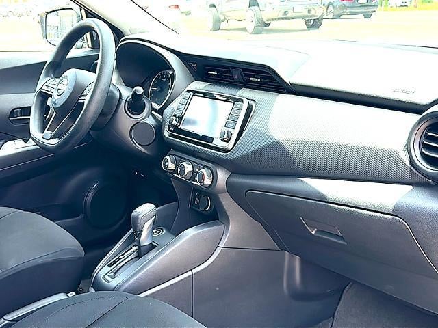 2025 Nissan Kicks Play S FWD