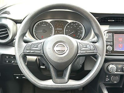 2025 Nissan Kicks Play S FWD