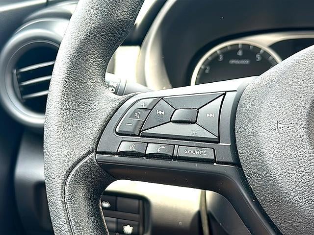 2025 Nissan Kicks Play S FWD