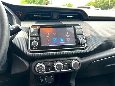 2025 Nissan Kicks Play S FWD