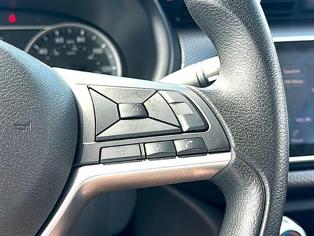 2019 Nissan Kicks SV FWD