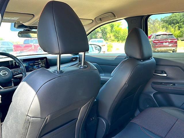 2025 Nissan Kicks SR FWD