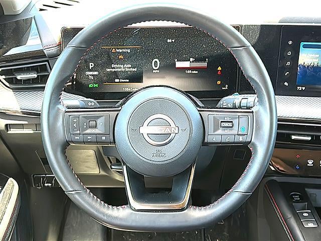 2025 Nissan Kicks SR FWD