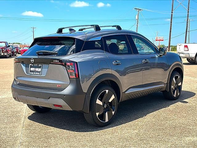 2025 Nissan Kicks SR FWD