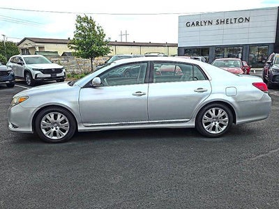 2011 Toyota Avalon 4dr Sdn (Natl)