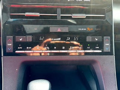 2019 Toyota Avalon XLE (SE)