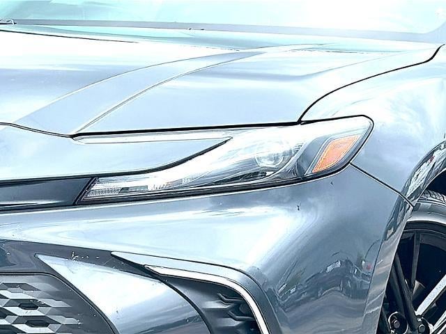 2025 Toyota Camry LE (SE)