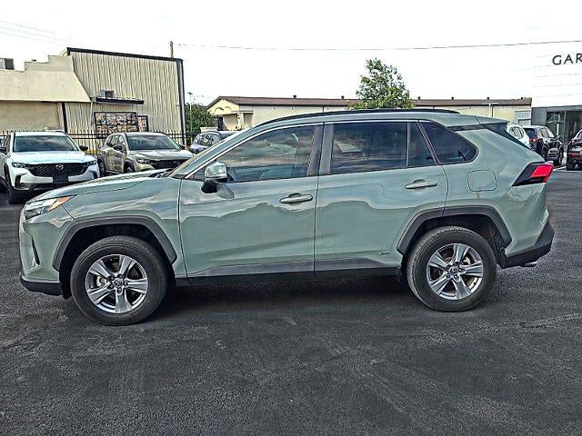 2022 Toyota RAV4 Hybrid XLE AWD (Natl)